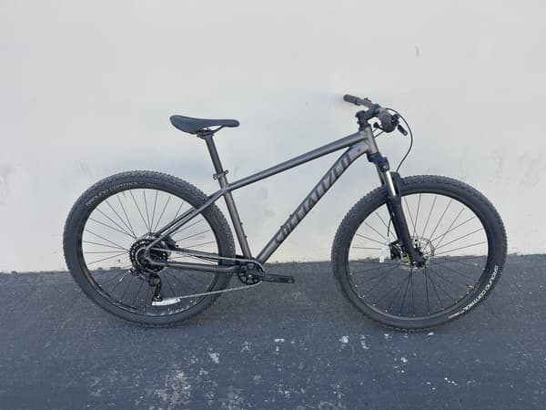 Used specialized discount rockhopper for sale