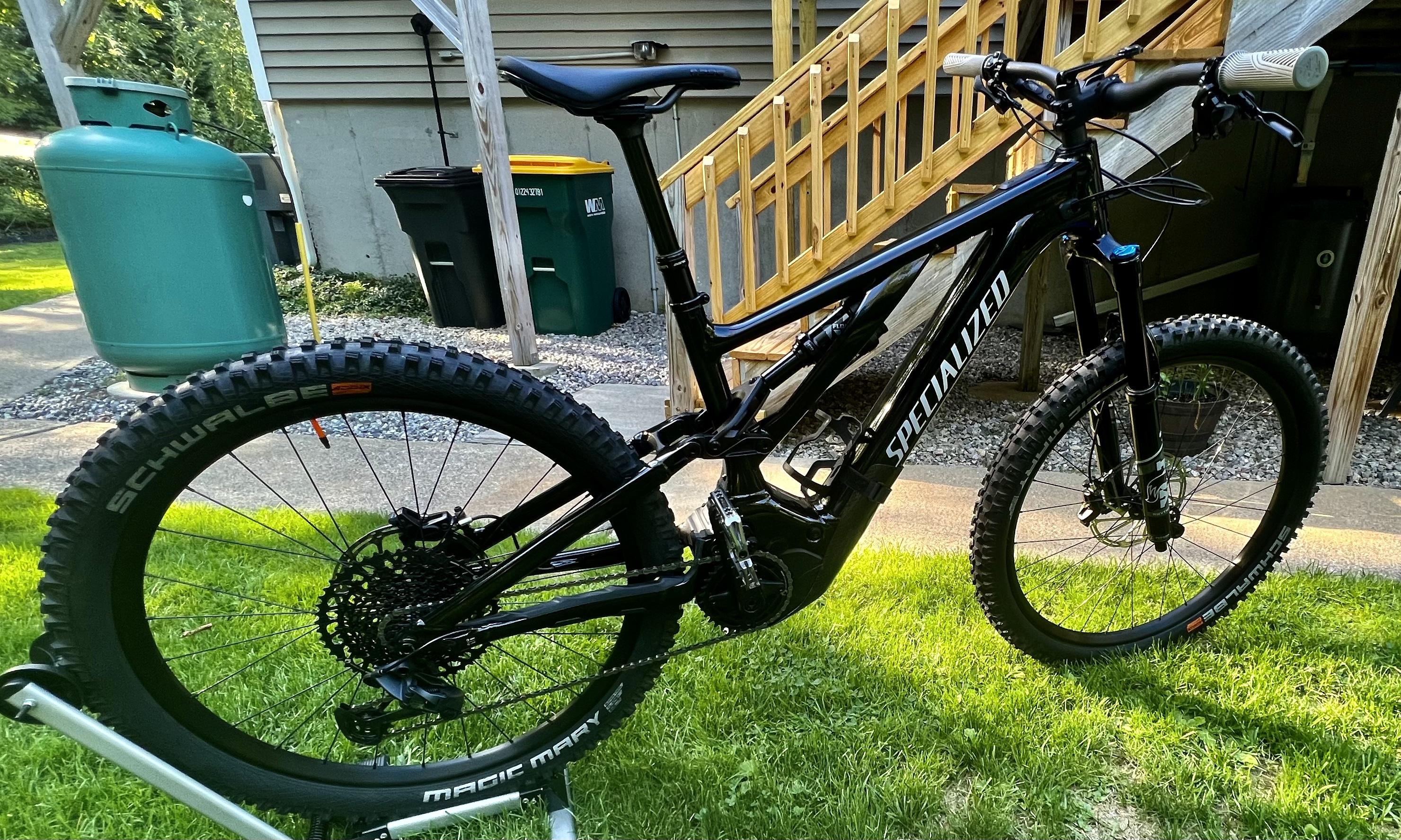 Specialized cheap levo large