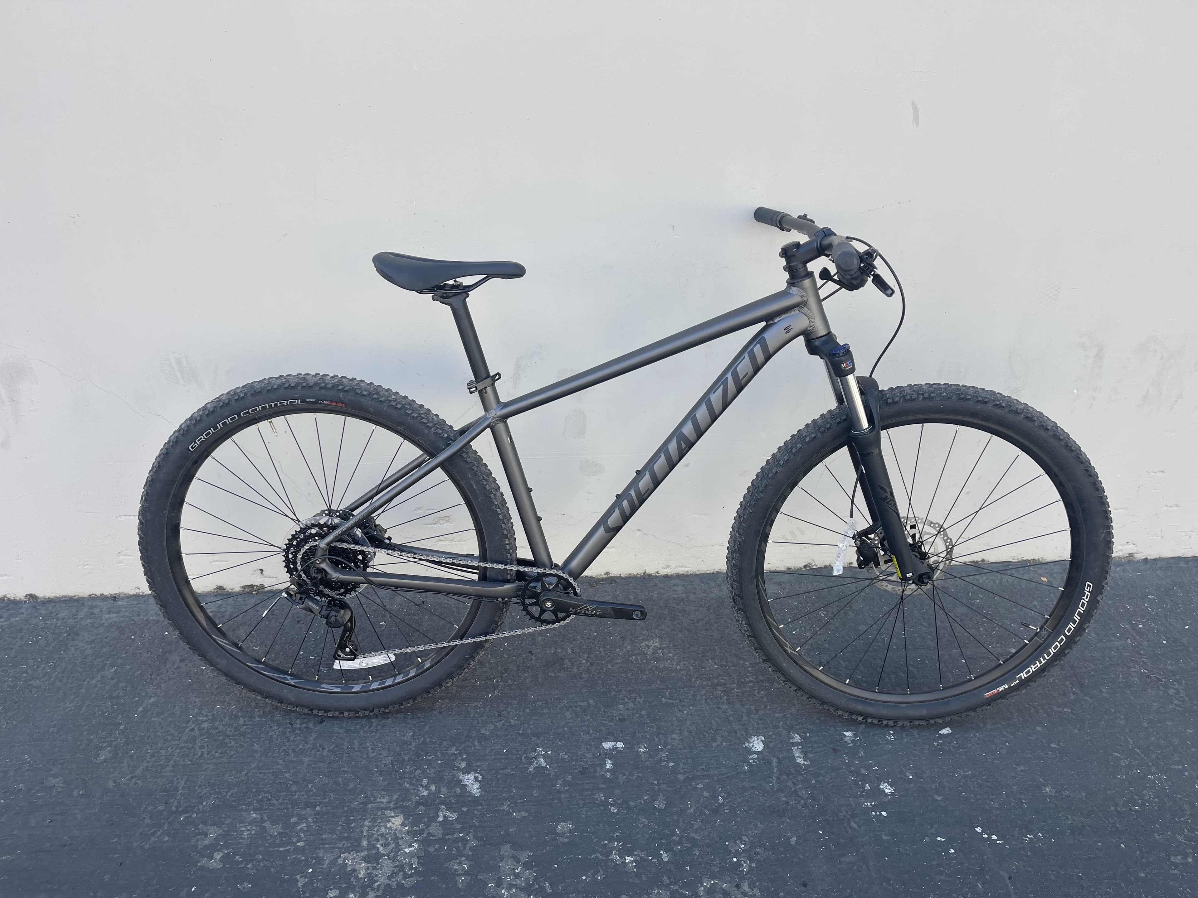 Specialized rockhopper comp 2021 mountain bike hot sale